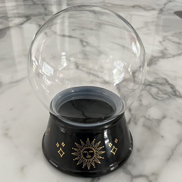 Target 2023 - NWT - Glass Fortune Teller Crystal Ball Container - Picture 2 of 12